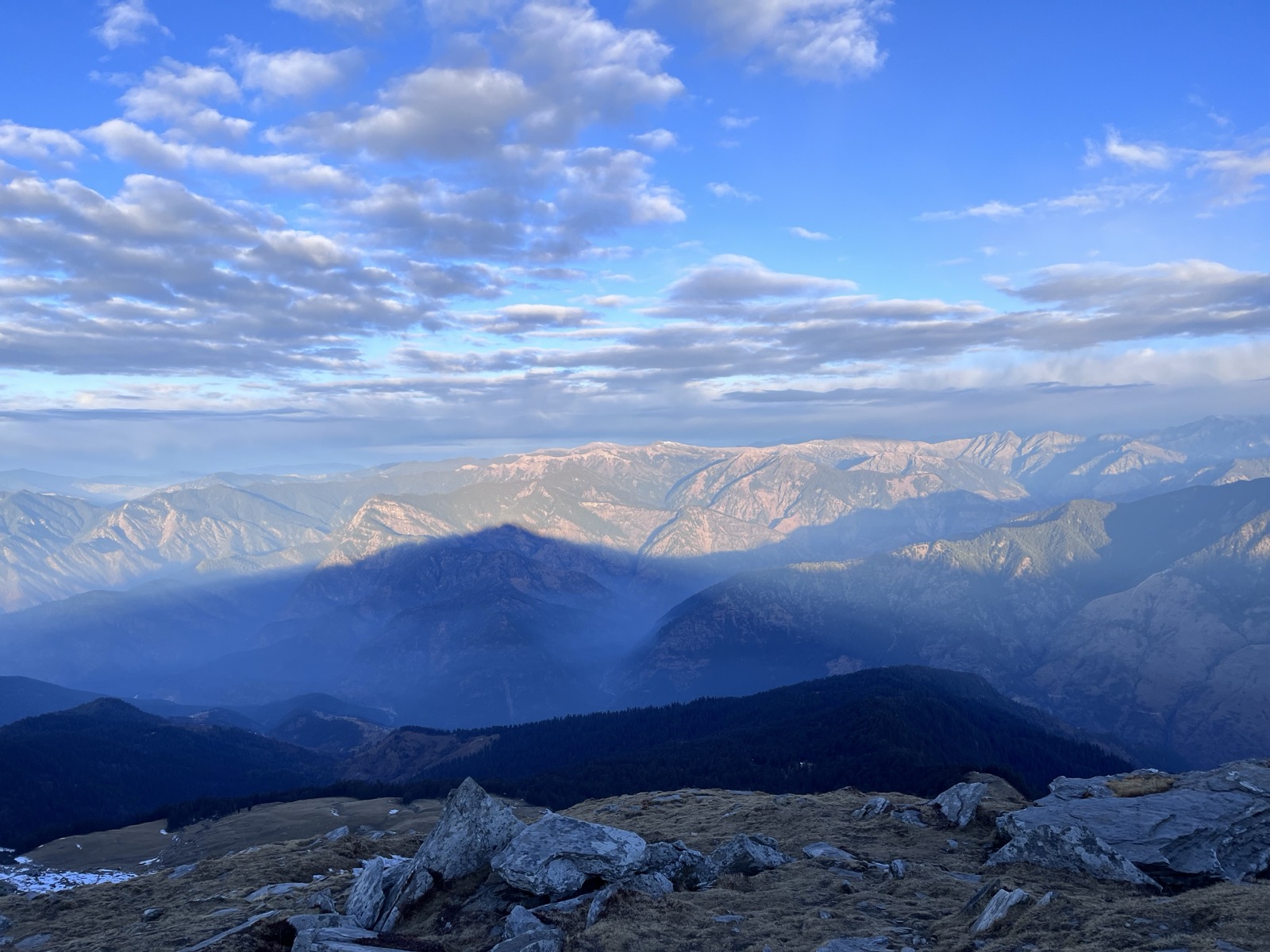 Sunrise from Kedarkantha summit